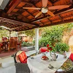 Duplex, 3 With Own Garden, To The Split