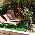 Duplex, 3 With Own Garden, To The * Split