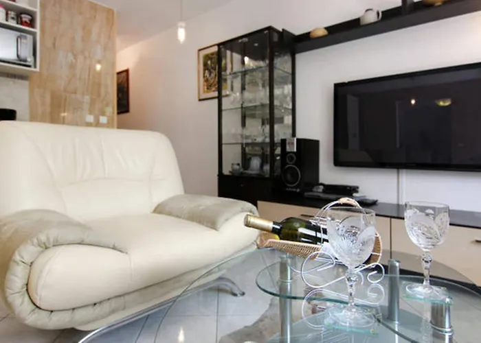 Duplex 3 With Garden And Garage Near To Split