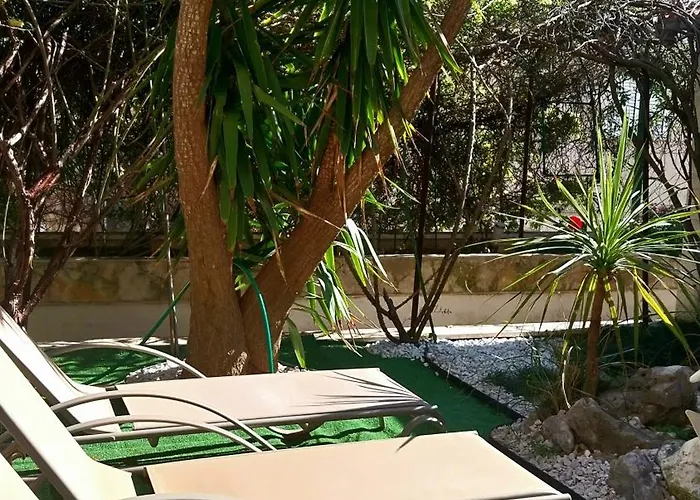 Duplex 3 With Garden And Garage Near To Apartment