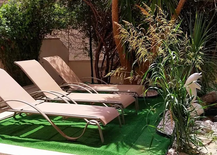 Duplex 3 With Garden And Garage Near To * Split