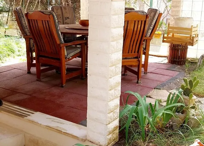 Duplex 3 With Garden And Garage Near To Apartment *