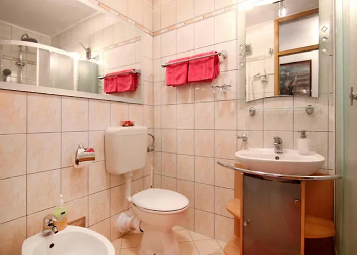 Duplex 3 With Garden And Garage Near To *